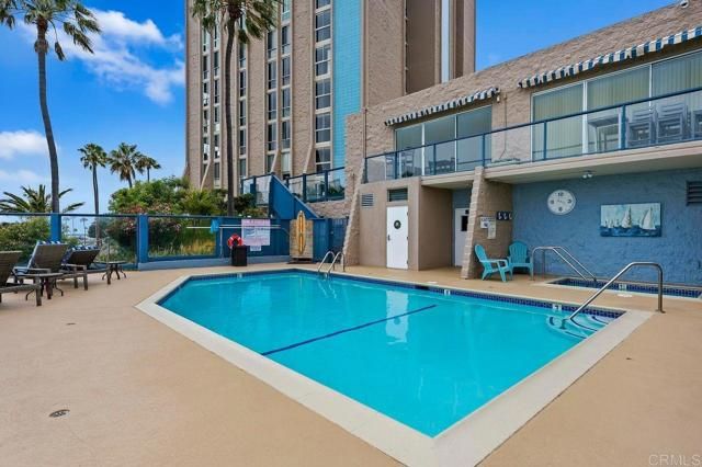 1200 Harbor 15B, Oceanside, CA 92054