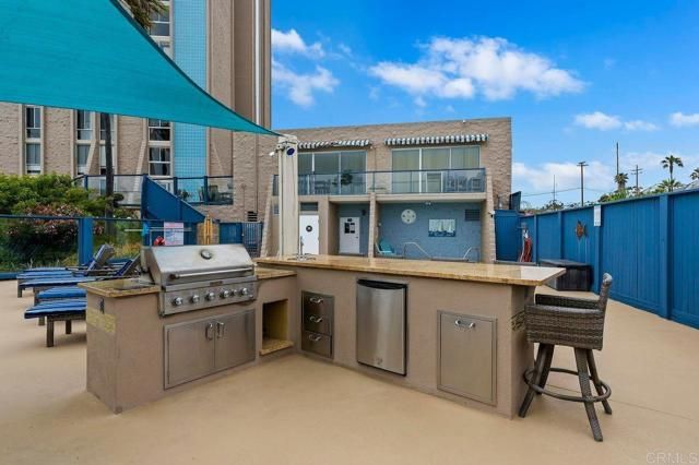 1200 Harbor 15B, Oceanside, CA 92054