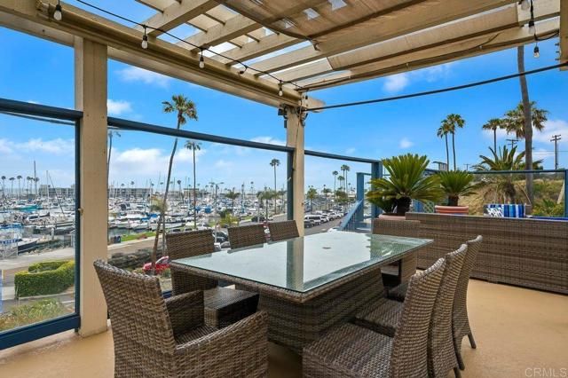 1200 Harbor 15B, Oceanside, CA 92054