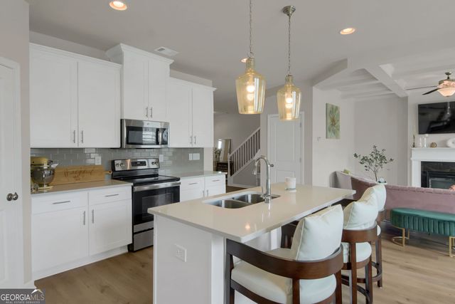 2820 Aralynn Way, College Park, GA 30337