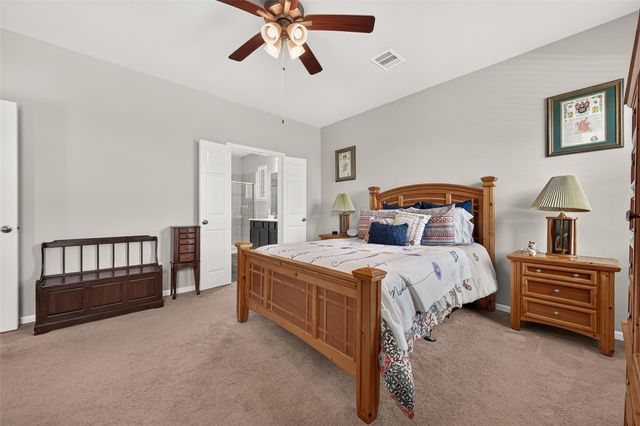 1329 Red Hills Drive, Rosharon, TX 77583
