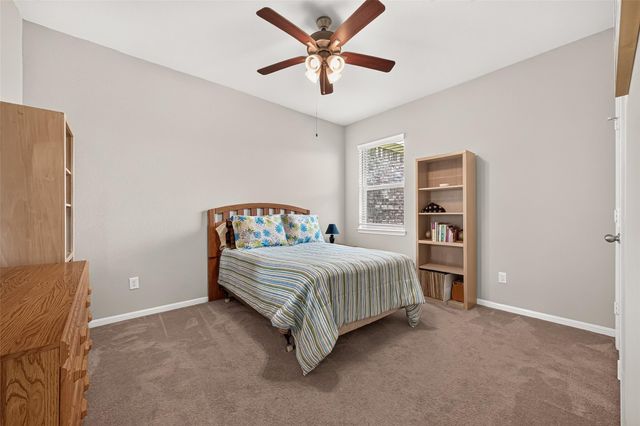 1329 Red Hills Drive, Rosharon, TX 77583