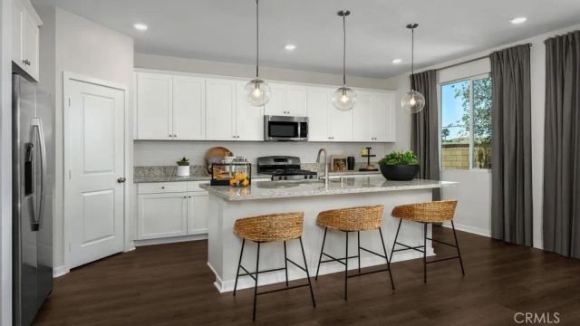34415 Sakura Lane, French Valley, CA 92596