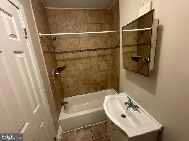 322 W STATE ST #3, Trenton, NJ 08618