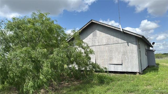 12427 Sasha Drive, Santa Rosa, TX 78593