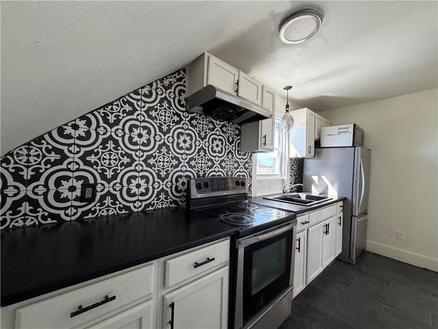 57 Garden Street, Pawtucket, RI 02860