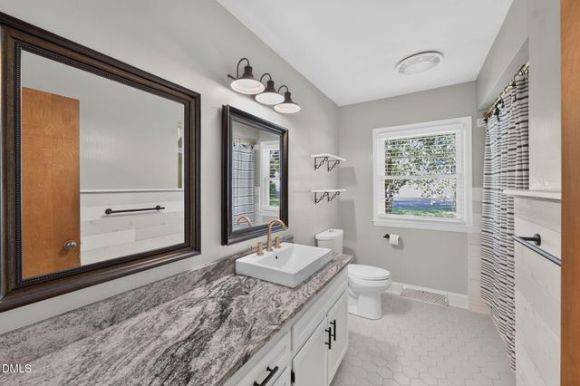 2308 Edgewood Avenue, Burlington, NC 27215