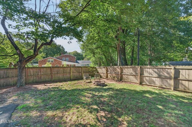 2308 Edgewood Avenue, Burlington, NC 27215