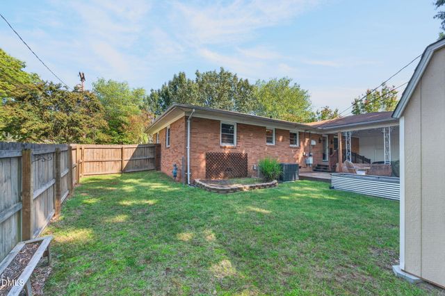 2308 Edgewood Avenue, Burlington, NC 27215
