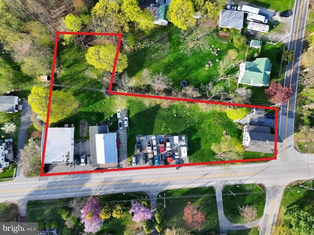 16700 FREDERICK RD, Mount Airy, MD 21771
