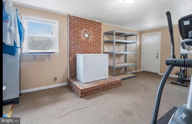 16700 FREDERICK RD, Mount Airy, MD 21771