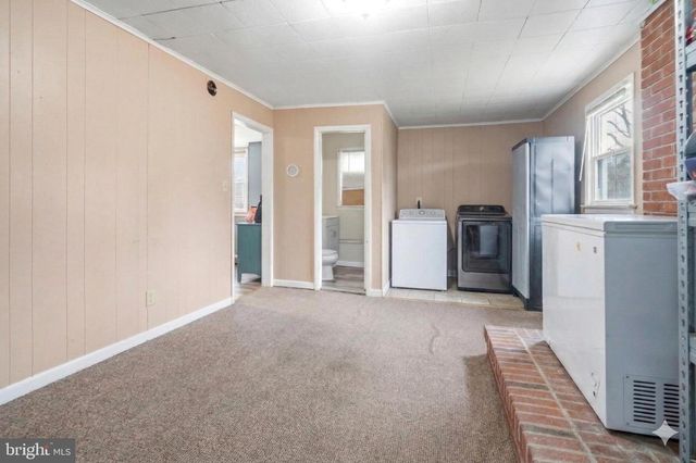 16700 FREDERICK RD, Mount Airy, MD 21771