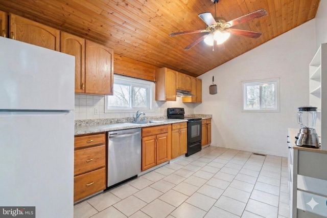 16700 FREDERICK RD, Mount Airy, MD 21771