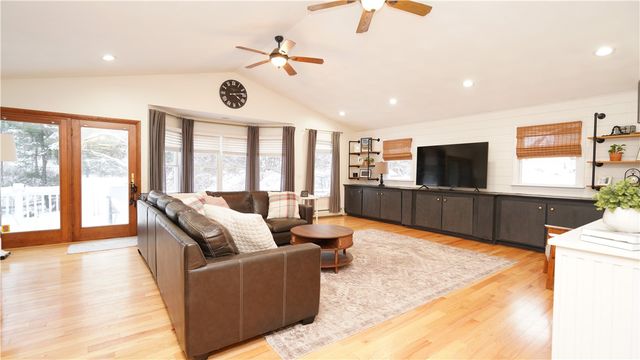 19 Turner Drive, West Warwick, RI 02893