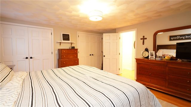 19 Turner Drive, West Warwick, RI 02893