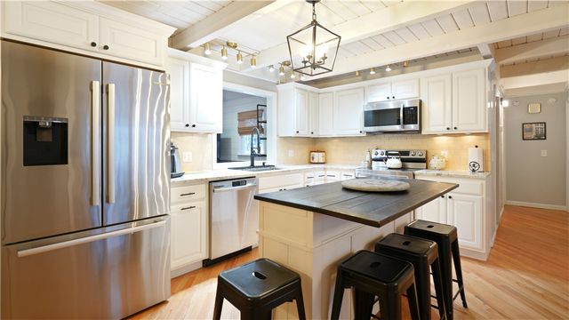 19 Turner Drive, West Warwick, RI 02893