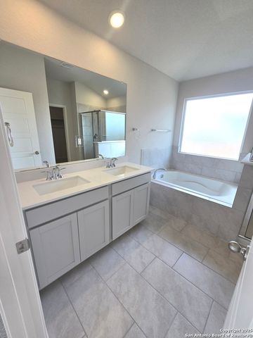 29522 Clanton Pass, San Antonio, TX 78260