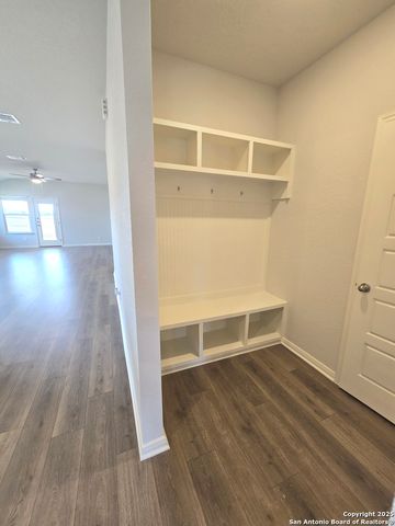 29522 Clanton Pass, San Antonio, TX 78260