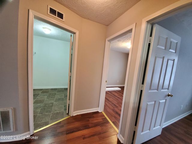 1704 Stallings Ave, 2, Louisville, KY 40216