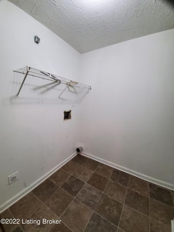 1704 Stallings Ave, 2, Louisville, KY 40216