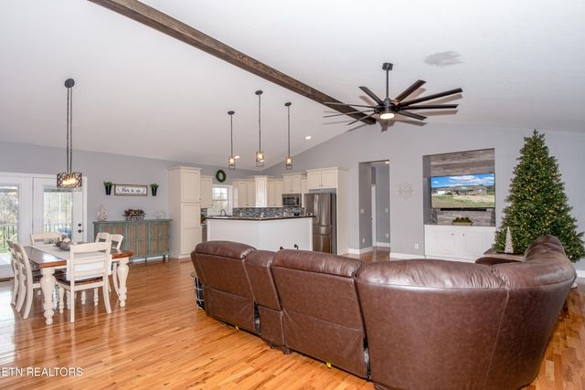 5163 Candlewood Court, Maryville, TN 37804