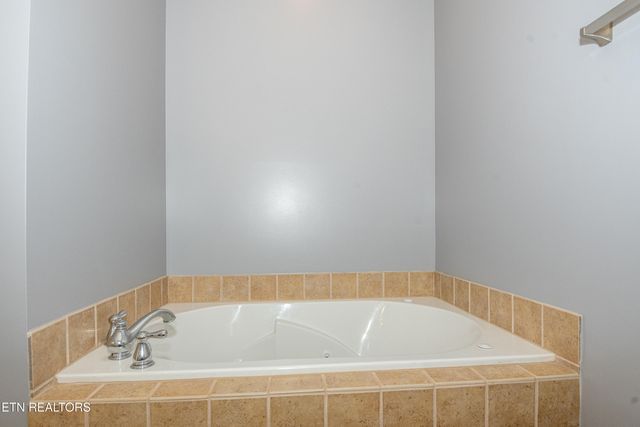 5163 Candlewood Court, Maryville, TN 37804