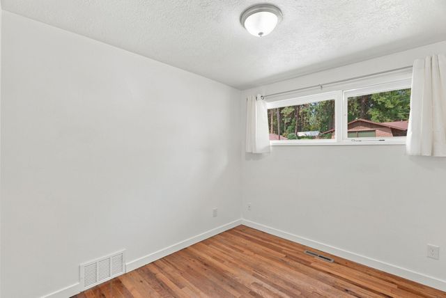12118 E 22nd Ave, Spokane Valley, WA 99206