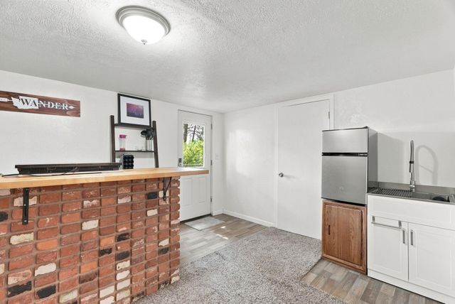 12118 E 22nd Ave, Spokane Valley, WA 99206