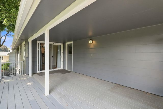 12118 E 22nd Ave, Spokane Valley, WA 99206
