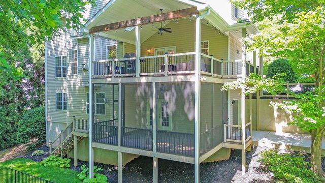 67 Devonhall Way, Taylors, SC 29687