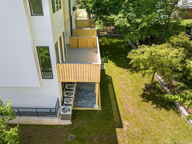 12 Miele Road 201-111, Monsey, NY 10952