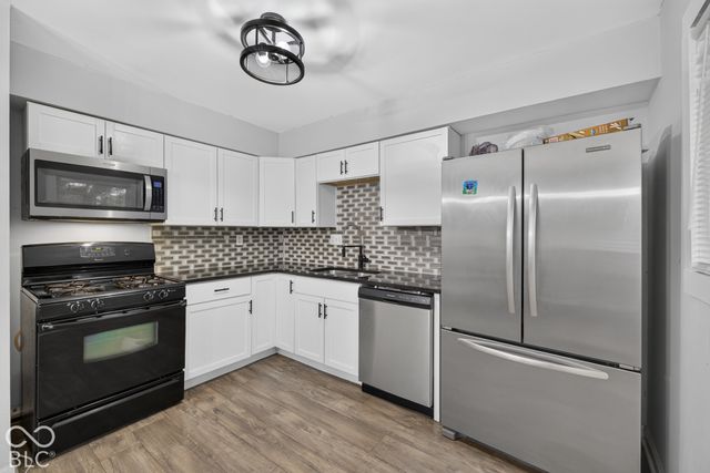 9115 Breen Court, Indianapolis, IN 46235