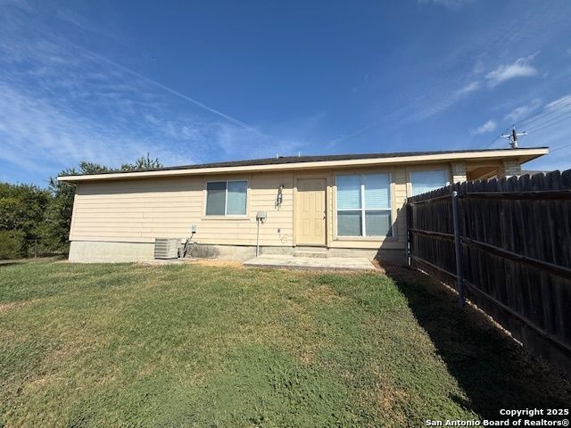 2754 Fm 1044, New Braunfels, TX 78130