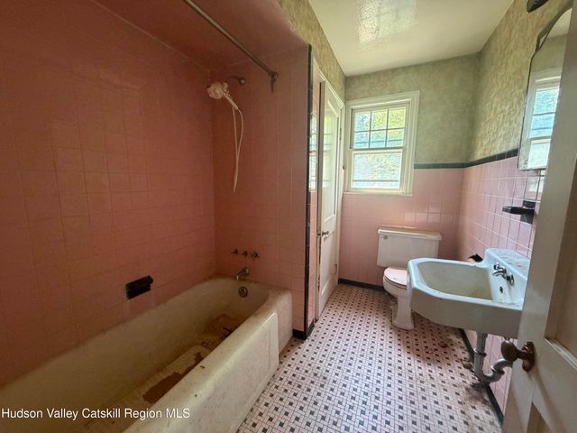 148 Quannacut Road, Pine Bush, NY 12566
