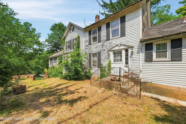 148 Quannacut Road, Pine Bush, NY 12566