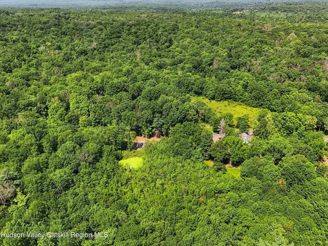 148 Quannacut Road, Pine Bush, NY 12566