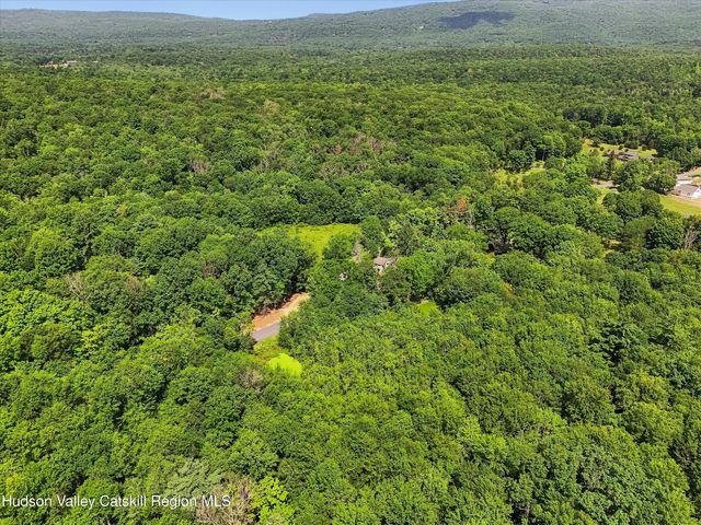 148 Quannacut Road, Pine Bush, NY 12566