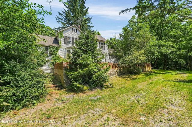 148 Quannacut Road, Pine Bush, NY 12566