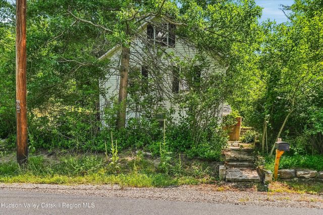 148 Quannacut Road, Pine Bush, NY 12566