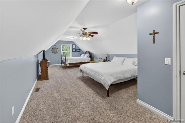 8746 N Hills Court, Howell, MI 48843