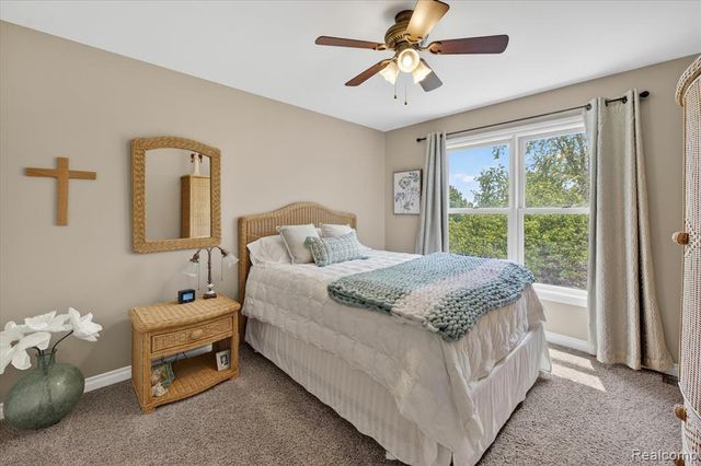 8746 N Hills Court, Howell, MI 48843
