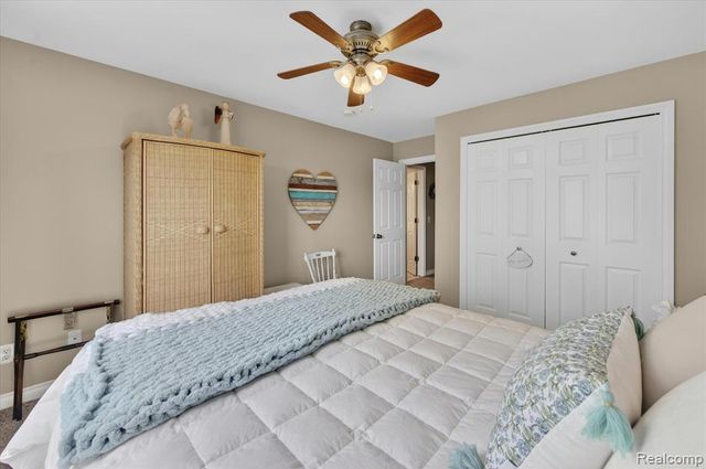 8746 N Hills Court, Howell, MI 48843