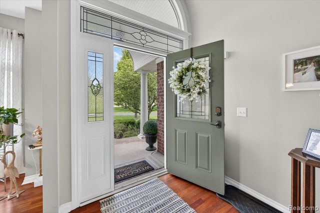 8746 N Hills Court, Howell, MI 48843