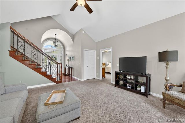 8746 N Hills Court, Howell, MI 48843
