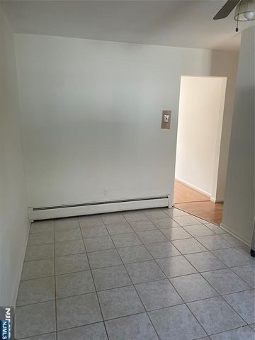 107 Madison Avenue 1, Midland Park, NJ 07432