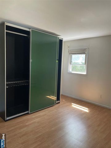 107 Madison Avenue 1, Midland Park, NJ 07432