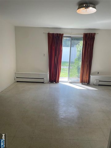 107 Madison Avenue 1, Midland Park, NJ 07432