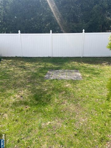 107 Madison Avenue 1, Midland Park, NJ 07432