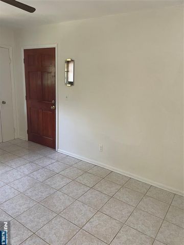 107 Madison Avenue 1, Midland Park, NJ 07432