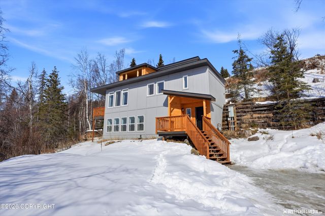 19031 Upper McCrary Road, Eagle River, AK 99577